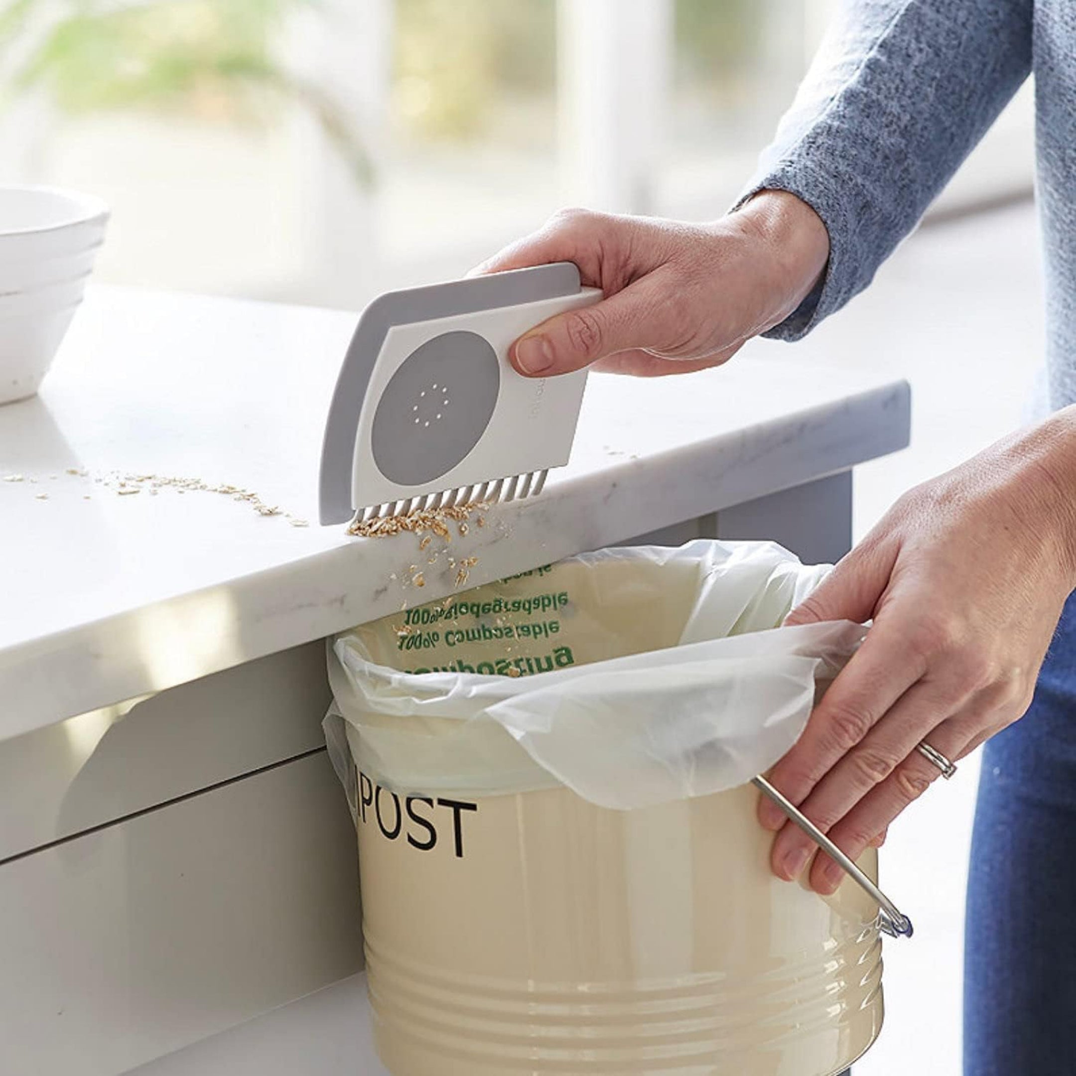 NEW - Kitchen Buddy - 4 in 1 Must Have Kitchen Essential